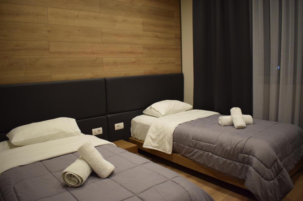 Bluepoint Hotel Tepelene Eksteriør bilde
